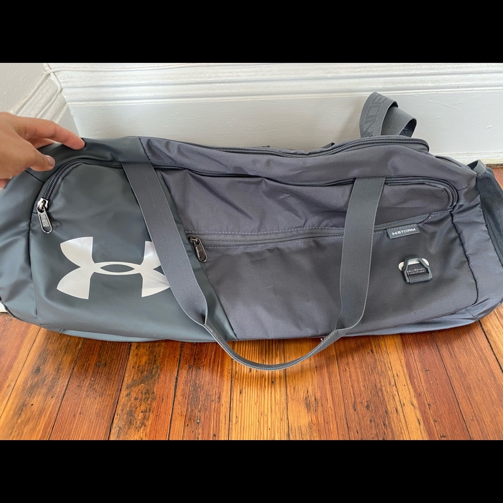 Under armour duffle bag